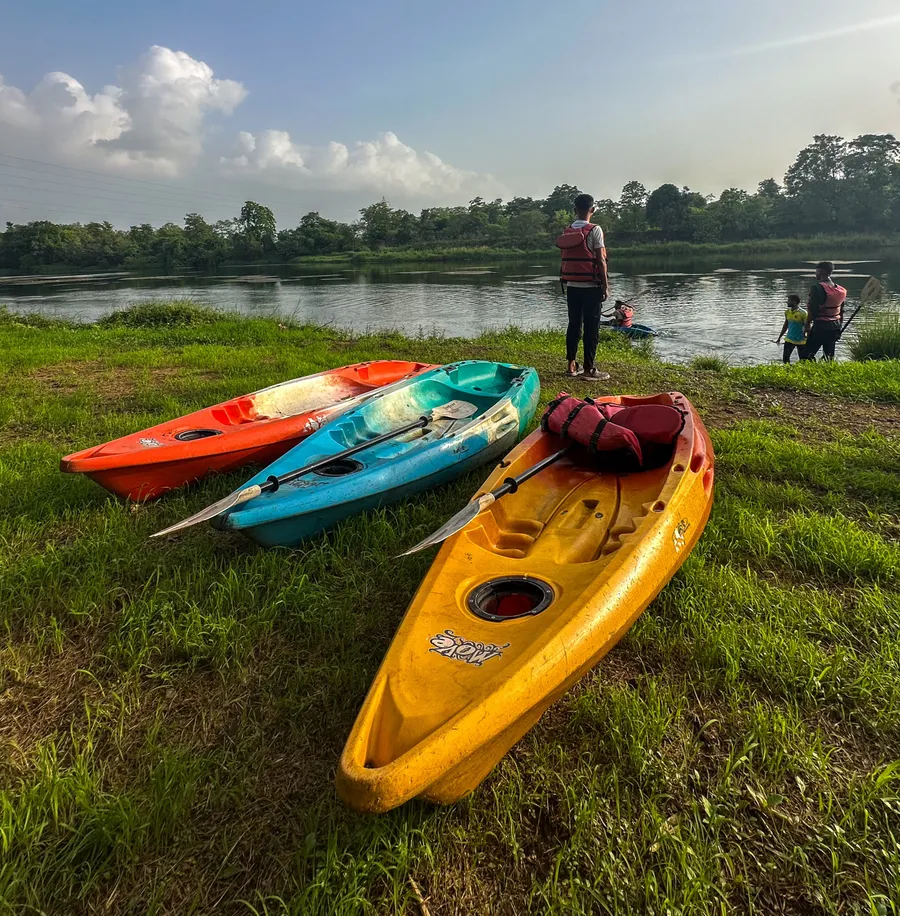 From riverside strolls to splashing in the pool , all the good stuff