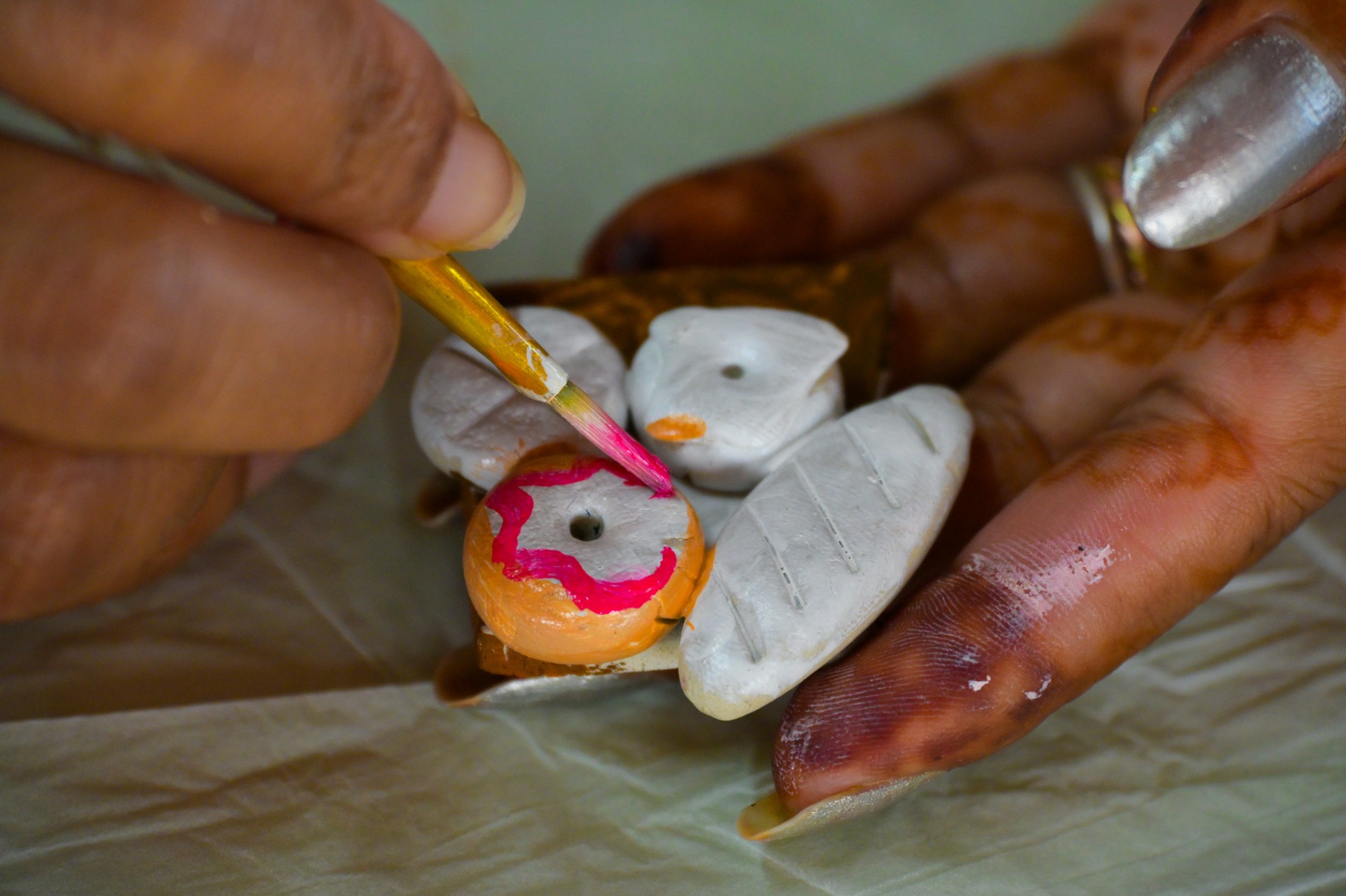 Learning the Art of Miniature Painting