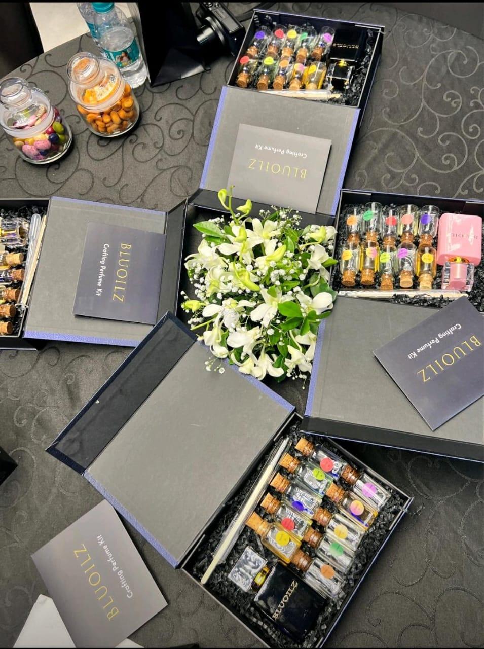 And then, it’s your turn to blend your own signature perfume