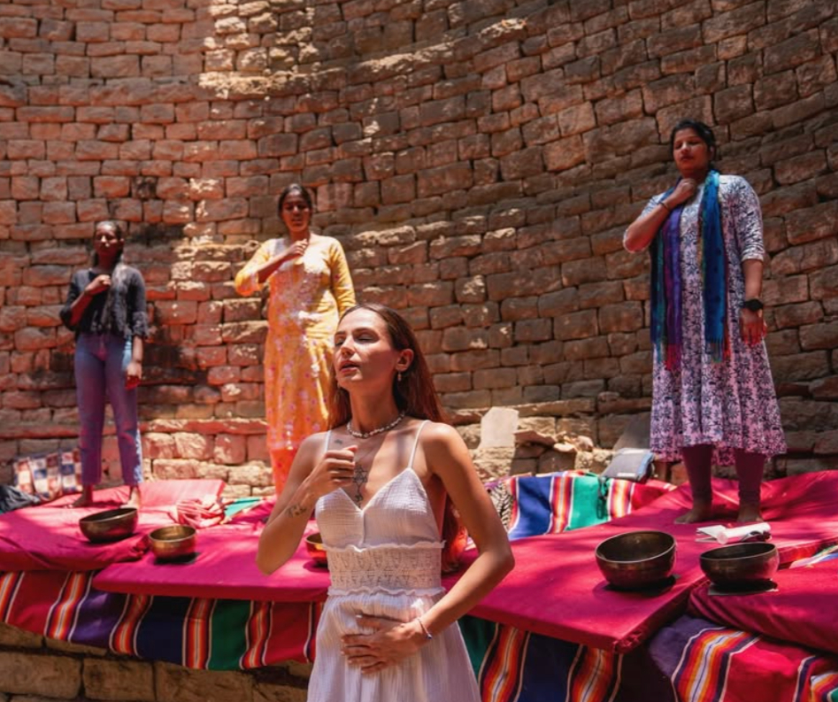 Settling Into a Calming, White-Themed Sanctuary