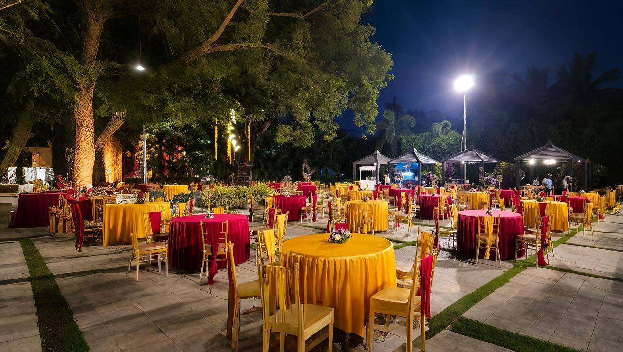 Taking breaks, enjoying treats, and soaking in the vibe