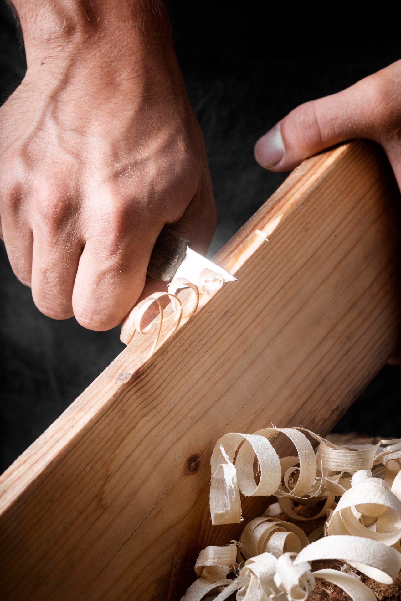 Getting comfy with wood and hand tools first