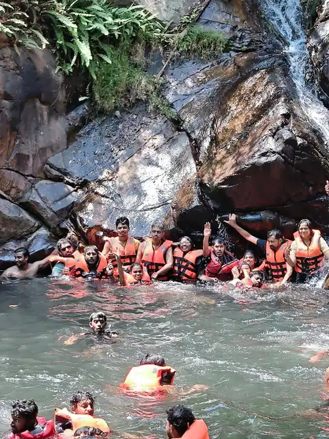 The Aare Waterfalls Escape: Day Trek & Social Mixer