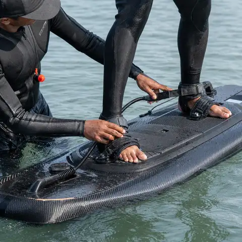 The calm water setting helps first-timers focus on balance and steering.
