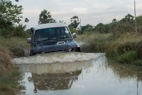 4x4 Off-Road Driving